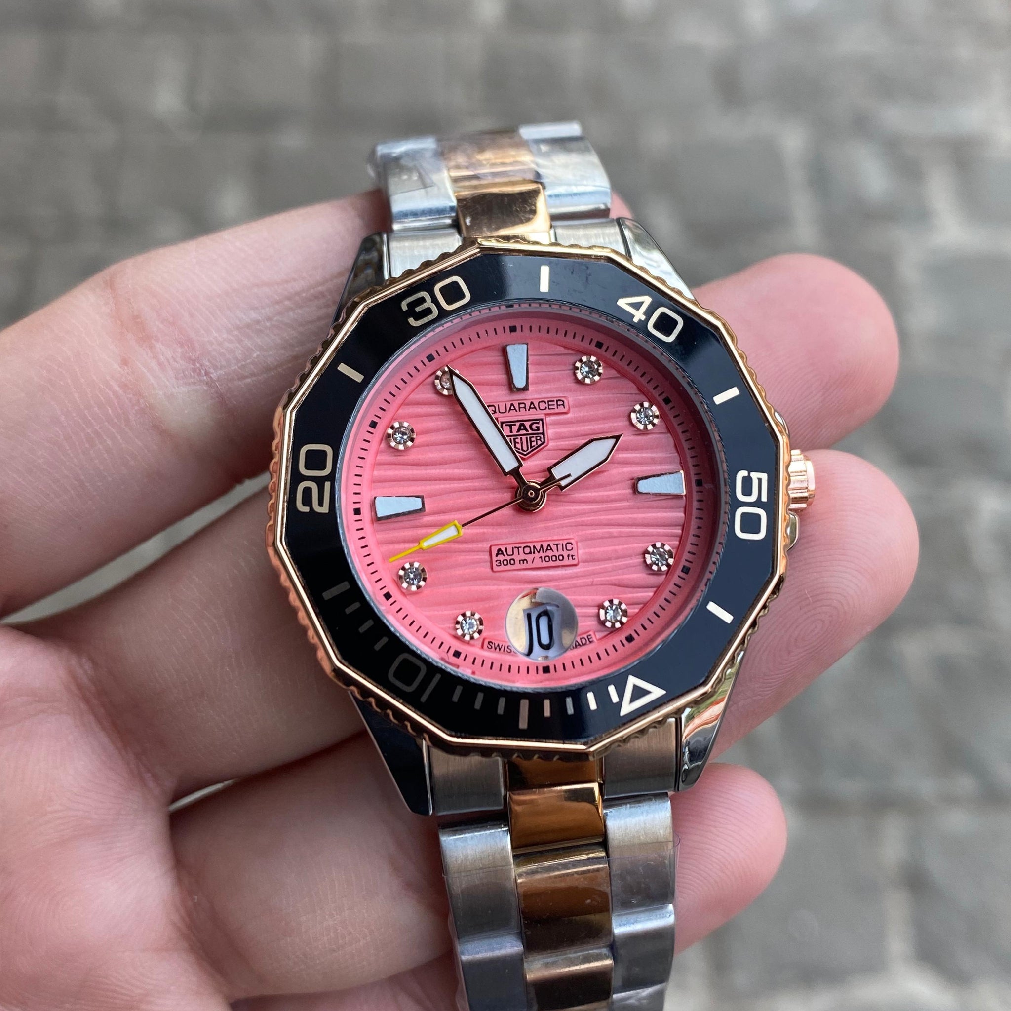 Tag Heuer Aquaracer. For Queen